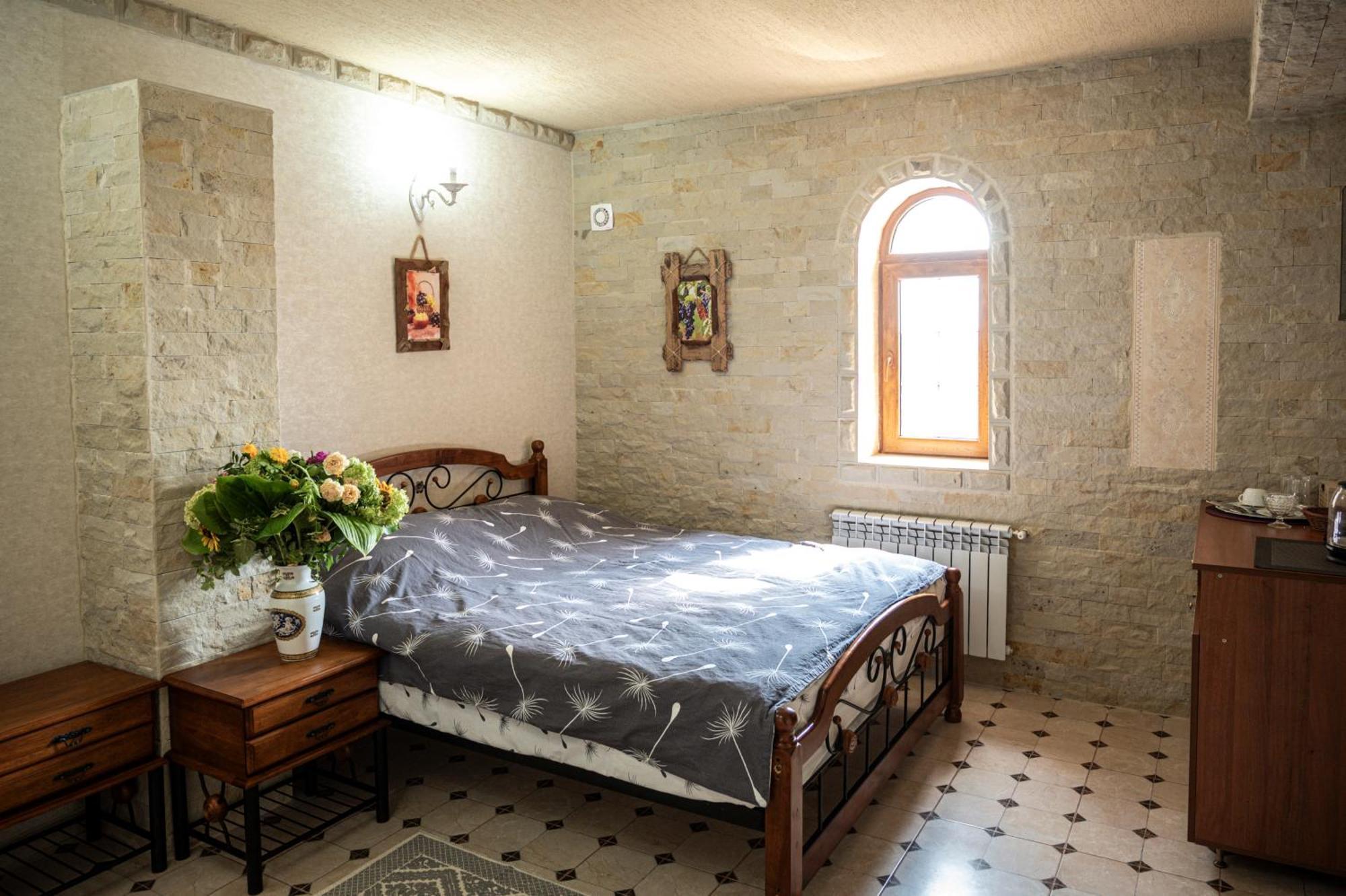 Castel Unghern Ivancea Exterior photo